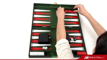 Spielen Sie ein lustiges Brettspiel Backgammon Checkers Roll-up Style Travel Backgammon